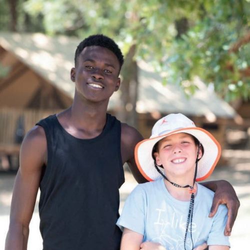 Deux enfants au domaine de Chabotte